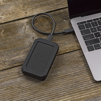 U34 Bolt USB4 (40Gbps) NVMe Thunderbolt 4 (USB-C) Portable SSD