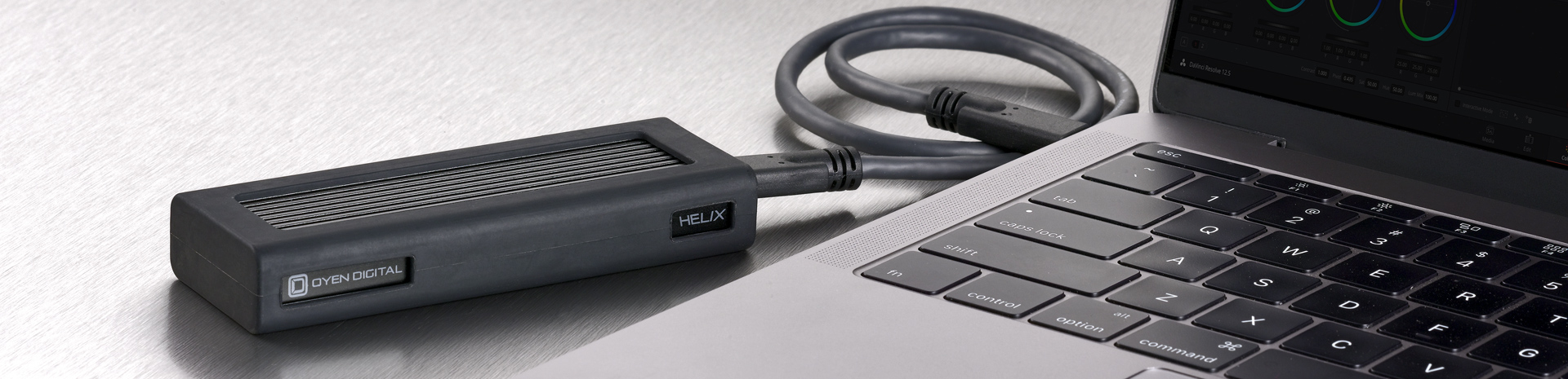 Oyen Digital: Helix Dura USB-C (USB 3.2 Gen2) NVMe Portable SSD